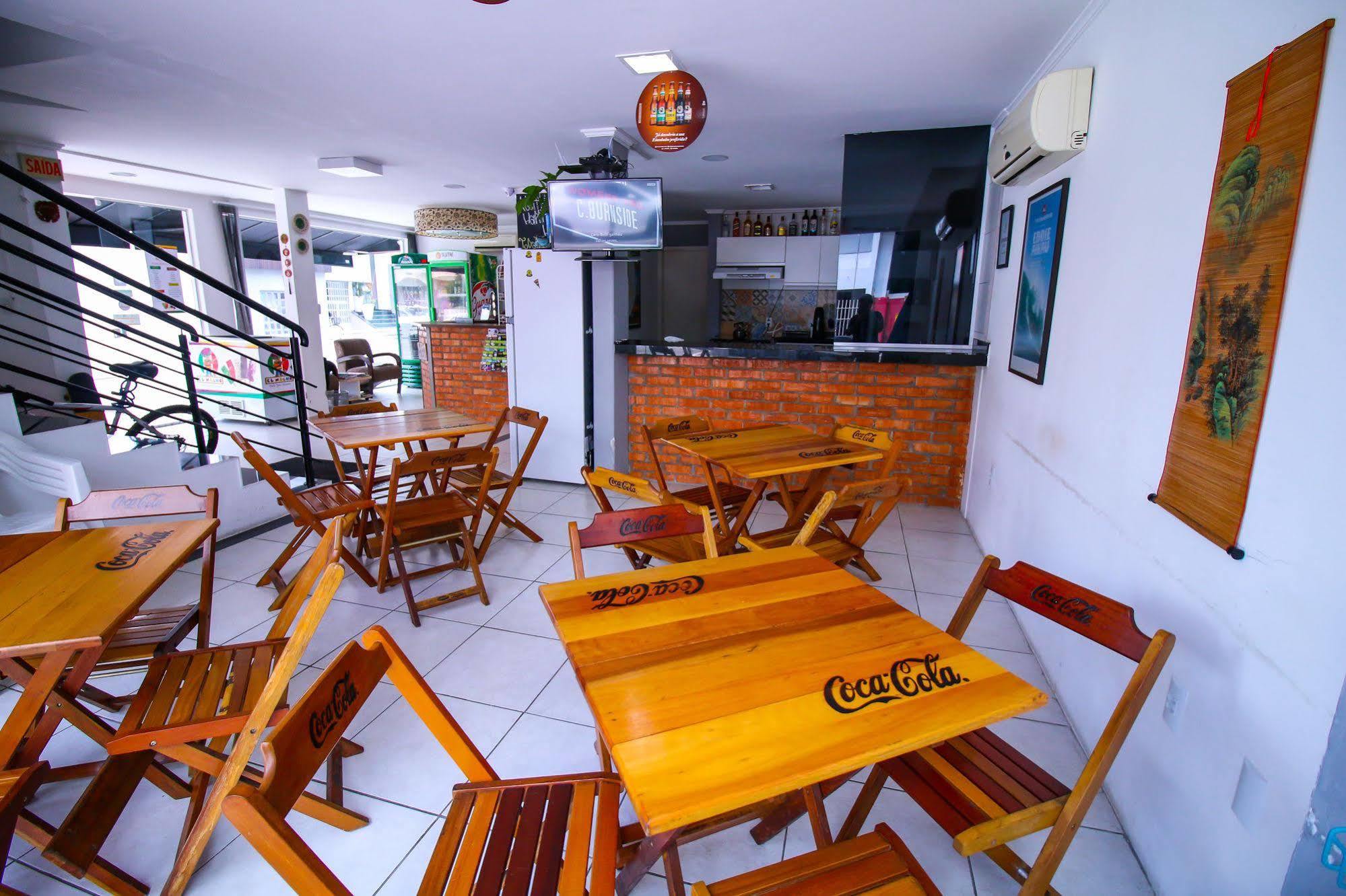 Positive Hostel บัลเนอาริโอ กังโบริว ภายนอก รูปภาพ