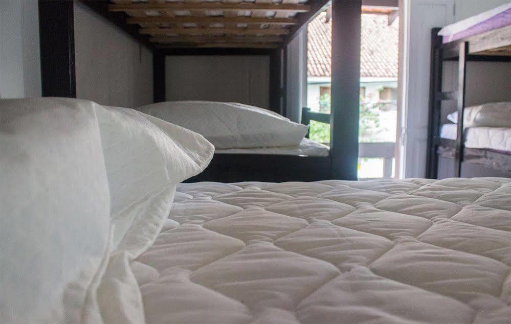 Positive Hostel บัลเนอาริโอ กังโบริว ภายนอก รูปภาพ