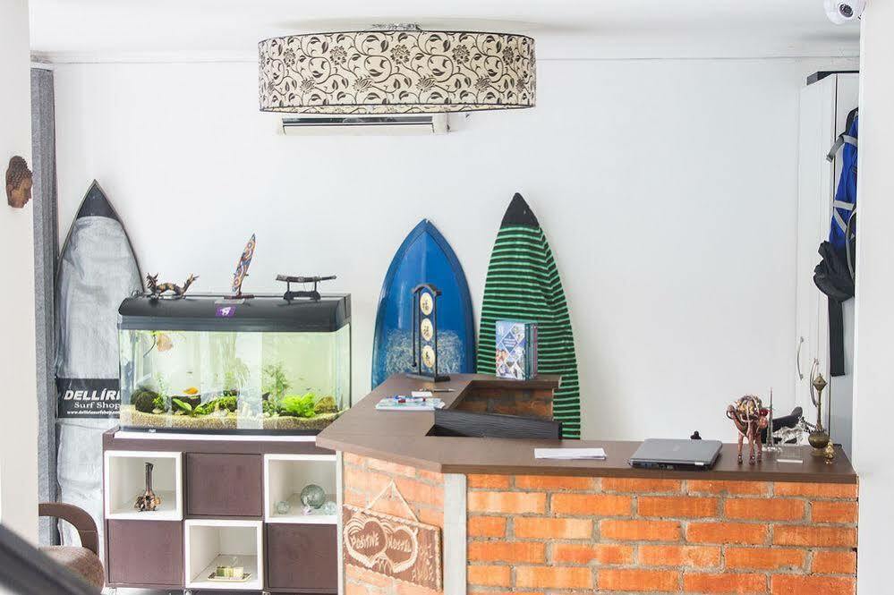 Positive Hostel บัลเนอาริโอ กังโบริว ภายนอก รูปภาพ
