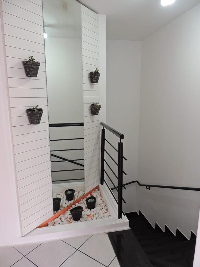 Positive Hostel บัลเนอาริโอ กังโบริว ภายนอก รูปภาพ