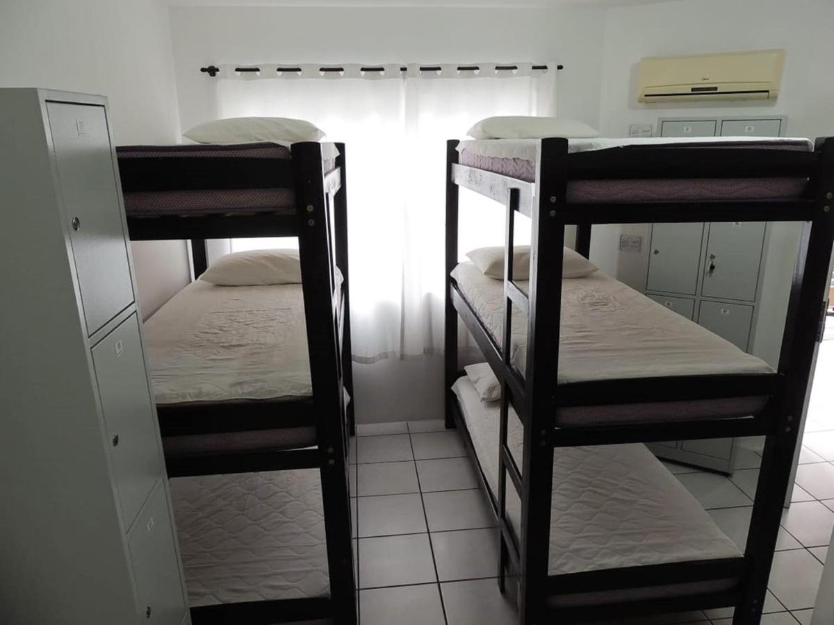 Positive Hostel บัลเนอาริโอ กังโบริว ภายนอก รูปภาพ